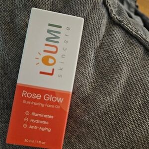 Loumi Skincare Rose Glow Illuminating Face Oil